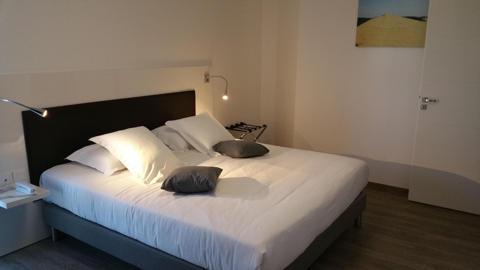 All Suites Appart Hotel Bordeaux Pessac Eksteriør billede